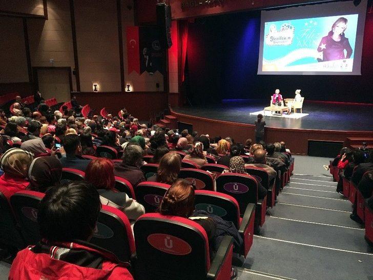 Filiz Akın Sinemadaki İdolünü Açıkladı G2