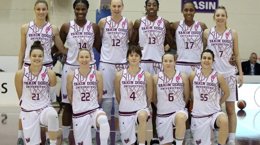 Yakın Doğu &Uuml;niversitesi, Beşiktaş Deplasmanında