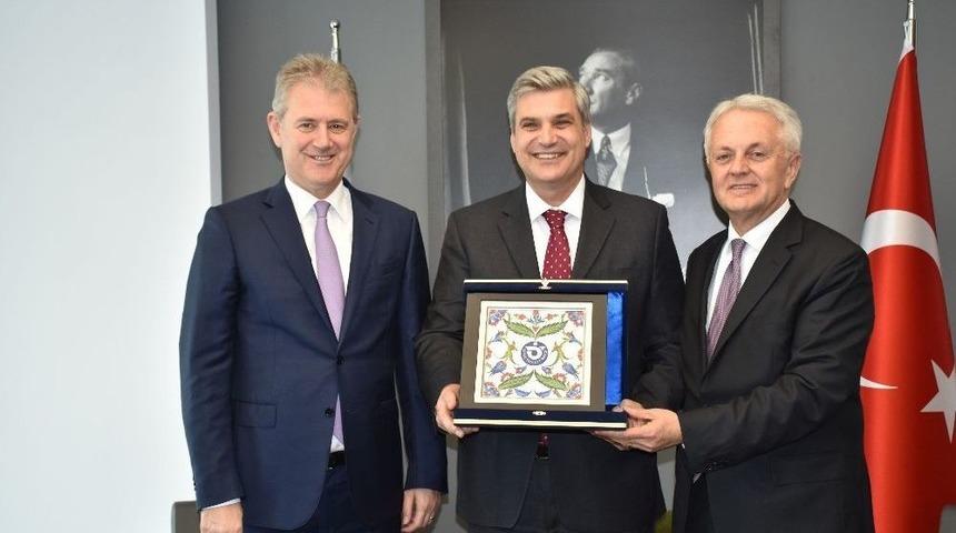 İzto&rsquo;da Devir-teslim