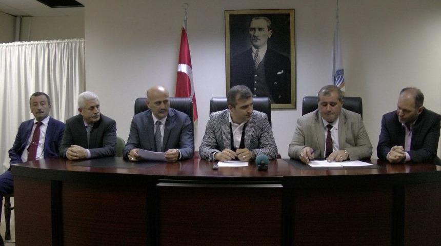 Ak&ccedil;akoca Belediyesi Sendika İle Anlaştı