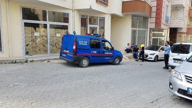 Tosya Kaymakamlığı Koruma Polisi Evinde Ölü Bulundu