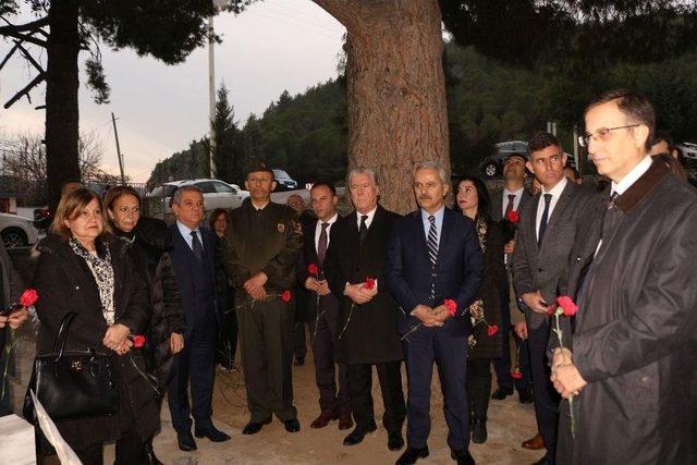 Mahmut Esat Bozkurt, Kuşadası’nda Anıldı