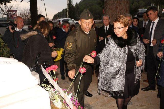 Mahmut Esat Bozkurt, Kuşadası’nda Anıldı