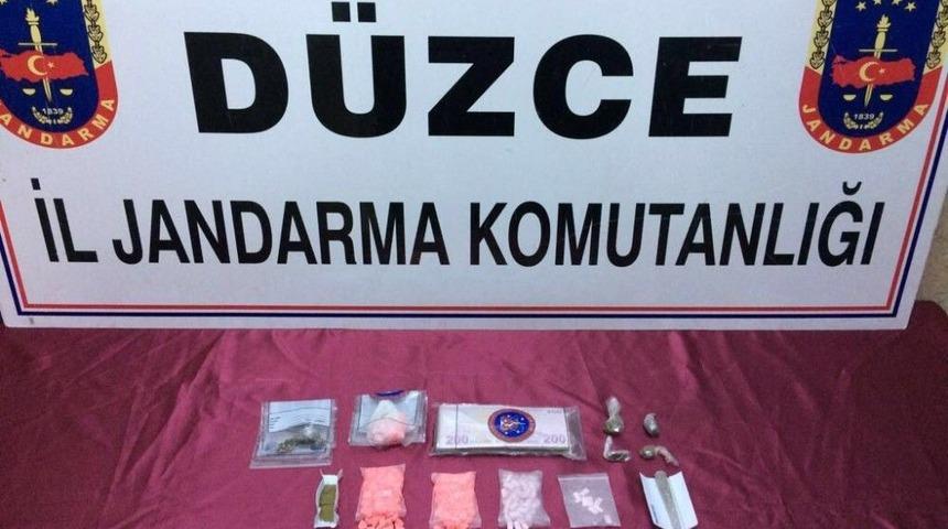 D&uuml;zce&rsquo;de Uyuşturucu Operasyonu