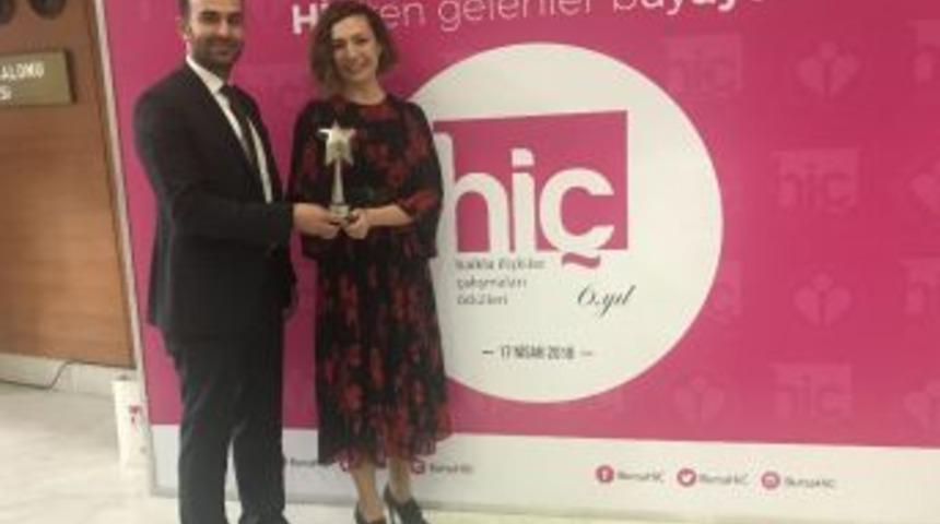 Meşhur Anne S&ouml;zleri Eker&rsquo;e &Ouml;d&uuml;l Kazandırdı