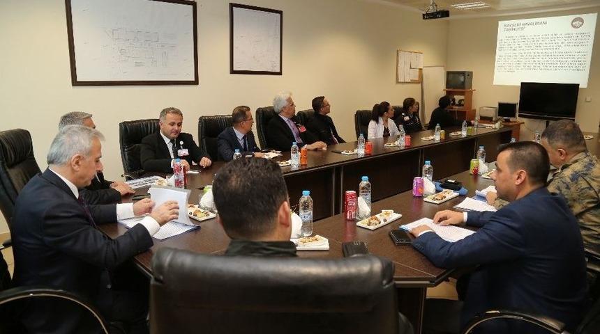 Kayseri Havalimanı G&uuml;venlik Komisyonu Toplantısı Yapıldı