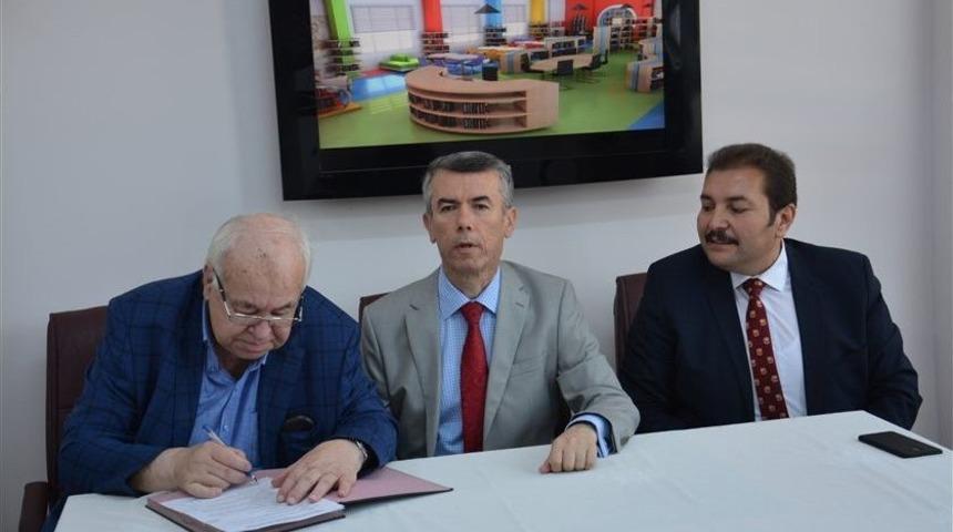 Edremitli &Ouml;ğrencilere Z K&uuml;t&uuml;phane M&uuml;jdesi