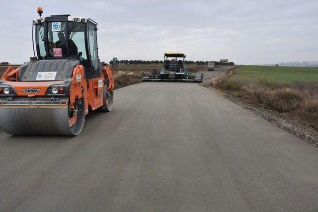 Büyükşehir Belediyesi’nin Yol Hamlesi Devam Ediyor