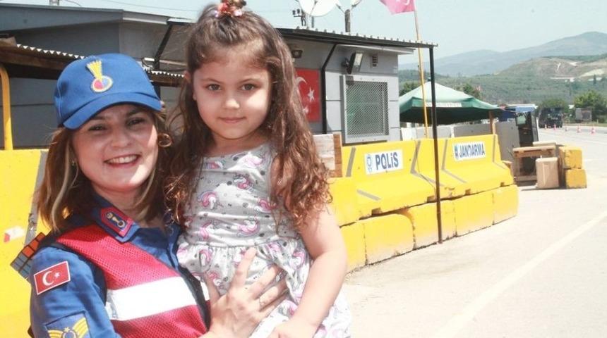 Jandarma 179. Yılını Vatandaşlarla Kutladı