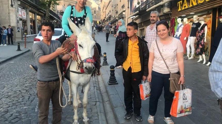 Mardin&rsquo;in Kadrolu Eşekleri Turizmin De Hizmetinde