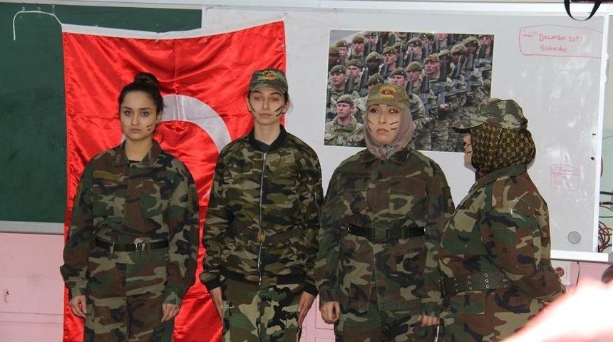 Oynayarak İngilizce &Ouml;ğrendiler