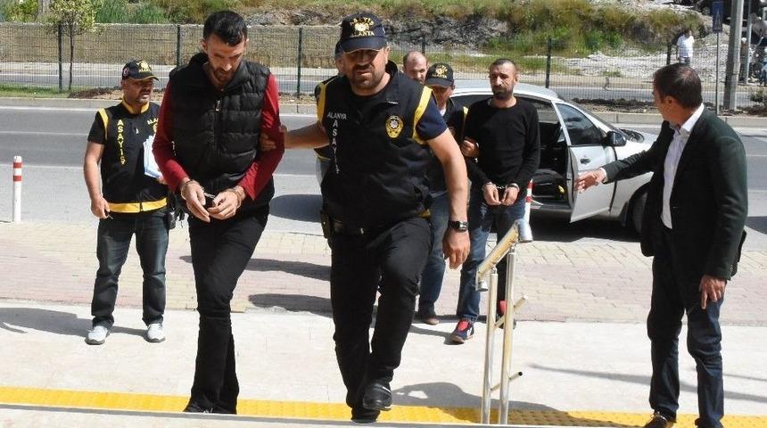 "fet&ouml;&rsquo;den Kurtaracağız" Deyip 49 Bin Euro Dolandırdılar