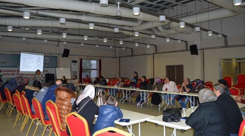 Kartepe &ldquo;anne-baba Okulu&rdquo; A&ccedil;ıldı