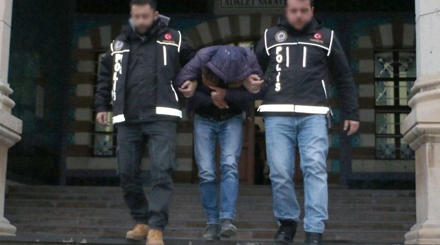 Uyuşturucu Operasyonunda G&ouml;zaltına Alınan 4 Ş&uuml;pheliden 1&rsquo;i Tutuklandı