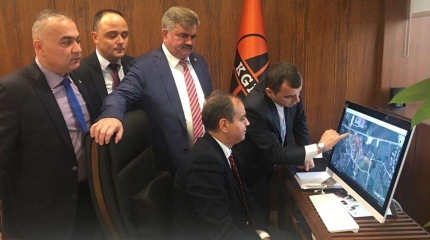 &Ccedil;aturoğlu, Acil Yapılması Gereken Kavşakları G&ouml;r&uuml;şt&uuml;