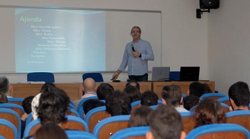 &Ouml;ğrencilere Siber G&uuml;venliği Anlatıldı