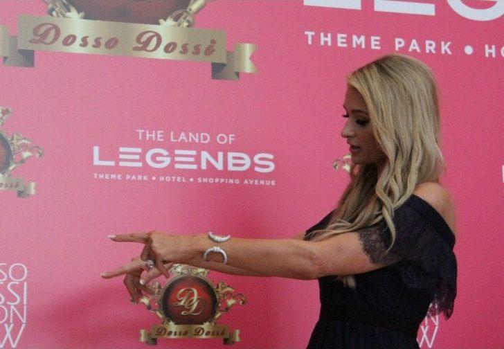 Paris Hilton Ailesi İle De Türkiye’ye Gelecek G2