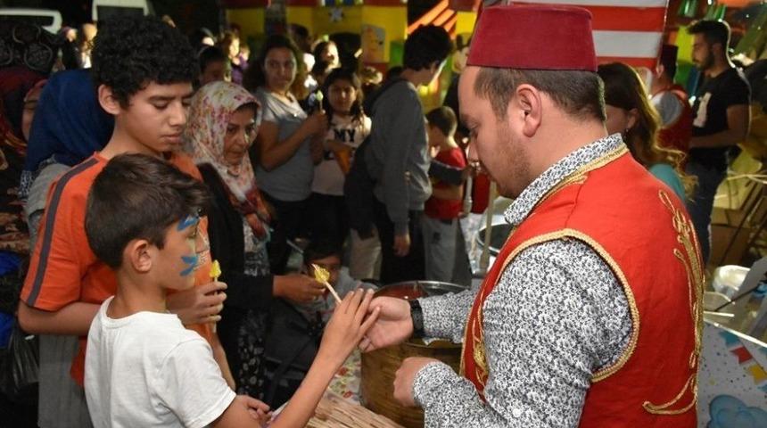 Oklubalı&rsquo;da &Ccedil;ocuklar Erken Bayram Yaptı