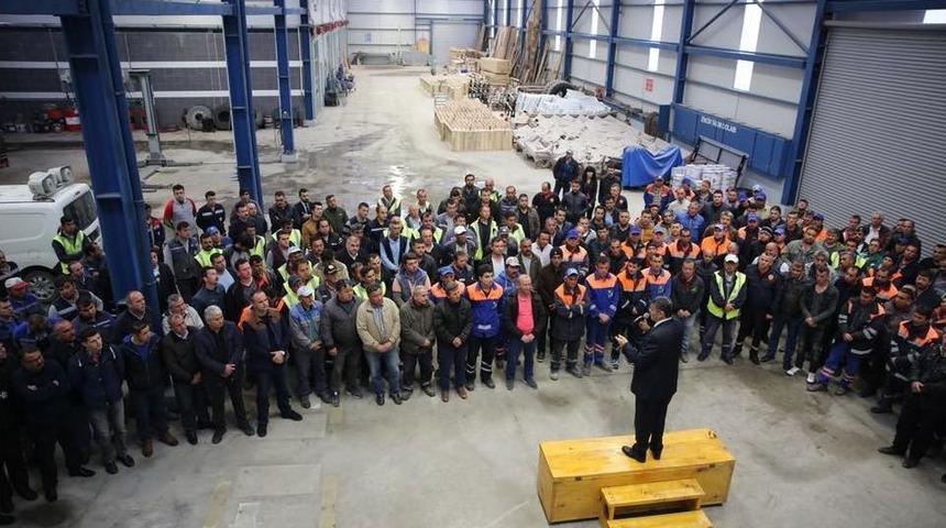 Başkan Akın Personeli İle Bir Araya Geldi