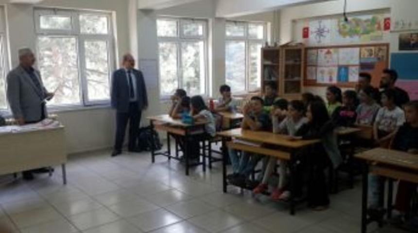 Şaphane İl&ccedil;esine &rsquo;imam Hatip Ortaokulu&rsquo; M&uuml;jdesi