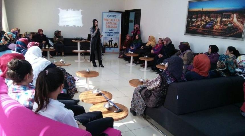 Sincan Belediyesi&rsquo;nde &rsquo;&rsquo;mutlu Aile Sağlıklı Gelecek&rsquo;&rsquo; Seminerleri