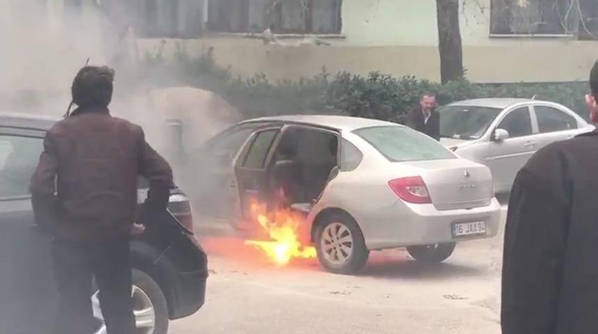 Lpg&rsquo;li Ara&ccedil; Alevlere Teslim Oldu