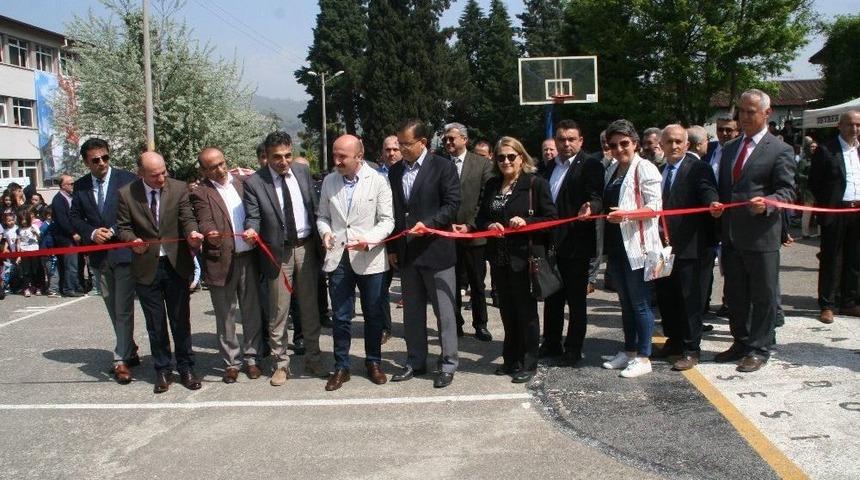 Anadolu Lisesi Öğrencileri Bilim Fuarında Hünerlerini Sergiledi