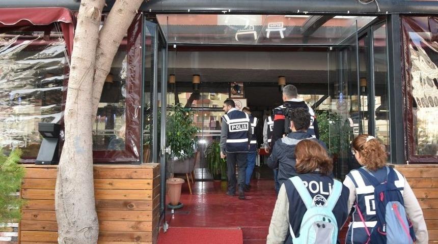 &Uuml;niversitelerin &Ccedil;evresinde Denetim