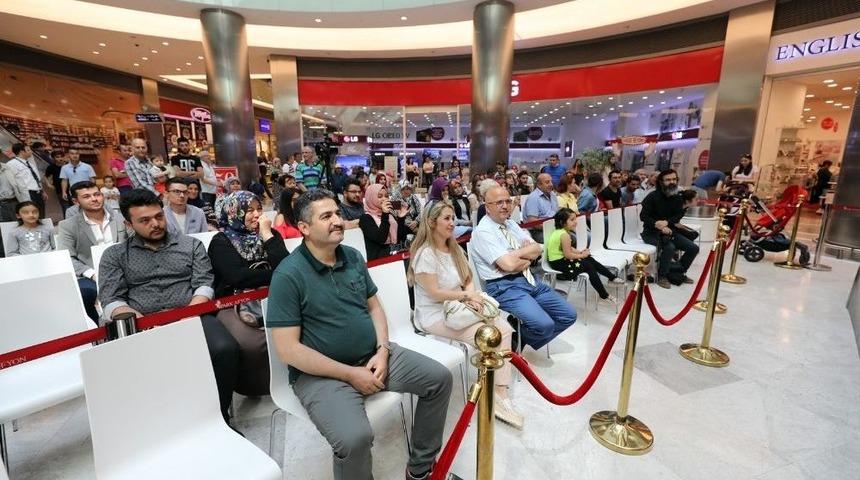 Şiir Ve T&uuml;rk&uuml; Bir Arada &rsquo;park Afyon&rsquo;da