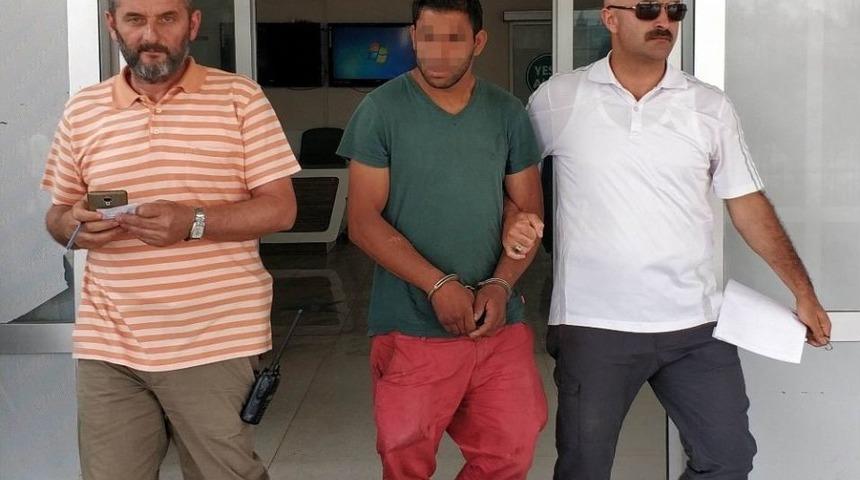 Kur&rsquo;an Kursu İnşaatından &Ccedil;aldığı Evyeleri Satarken Yakalandı