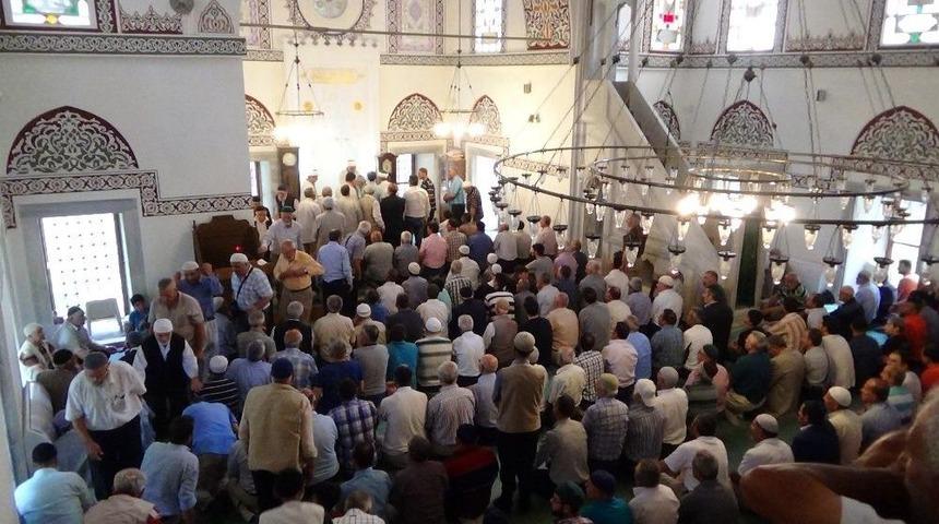 (&ouml;zel) Silivri&rsquo;de Sakal-ı Şerif İzdihamı