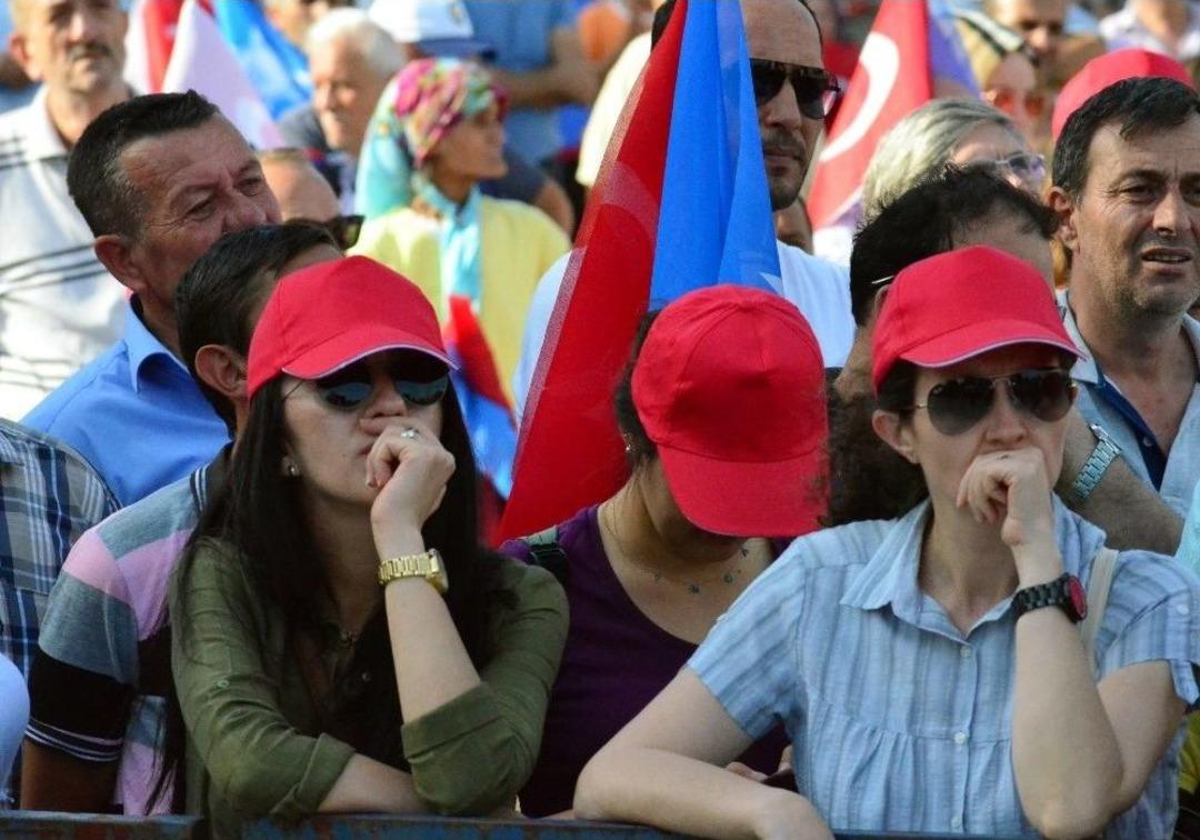 Başbakan Yıldırım: &ldquo;ter&ouml;rden Bahsedemezler; El Altından İşbirliği Yapıyorlar&rdquo;