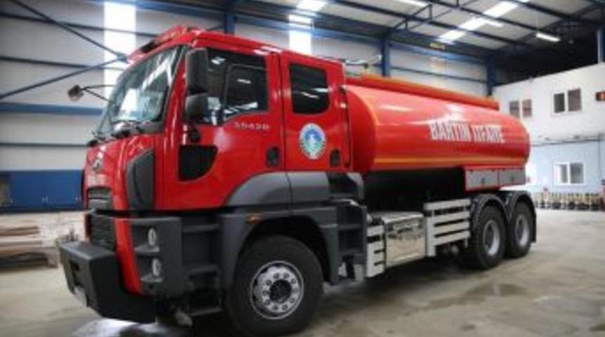 İtfaiye M&uuml;d&uuml;rl&uuml;ğ&uuml;&rsquo;ne 1 Adet 6x4 Araz&ouml;z