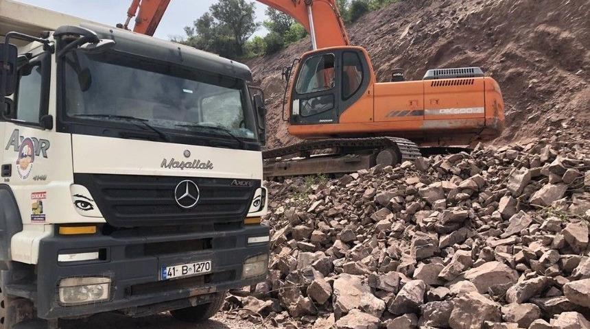 İlimtepe K&uuml;lt&uuml;r Merkezi Ve Hacı Osman Bağlantı Yolunda Sona Gelindi