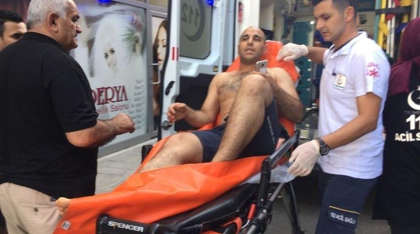 Irak Uyruklu Vatandaş Domates İ&ccedil;in Yakınını Bı&ccedil;akladı