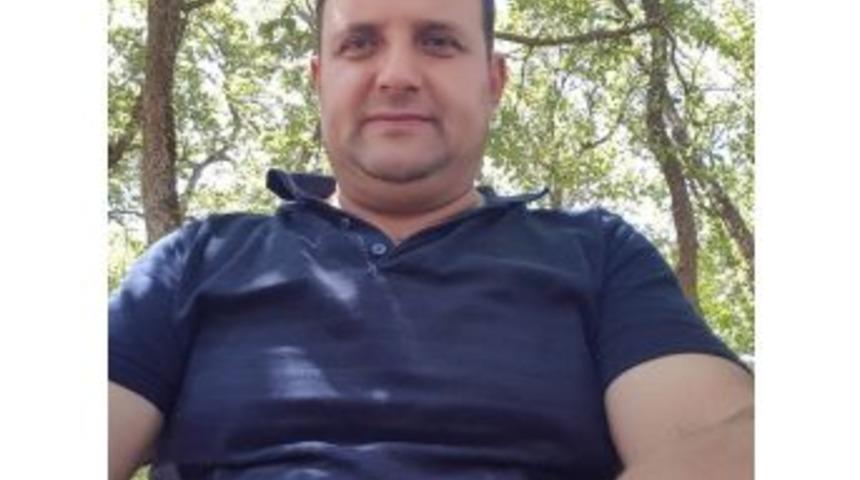 Tırın Altında Kalan S&uuml;r&uuml;c&uuml; &Ouml;ld&uuml;