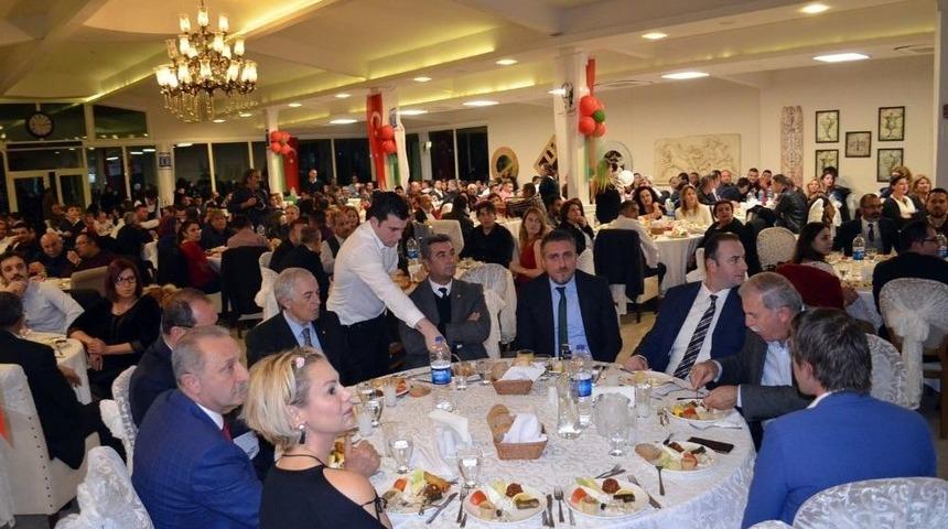 Didim Belediyesi Personeli Yeni Yılı Yemekle Kutladı