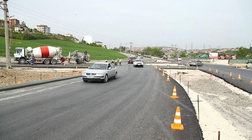 Beşk&ouml;pr&uuml; Mahallesinin Yolları B&uuml;y&uuml;kşehir&rsquo;le Yenileniyor