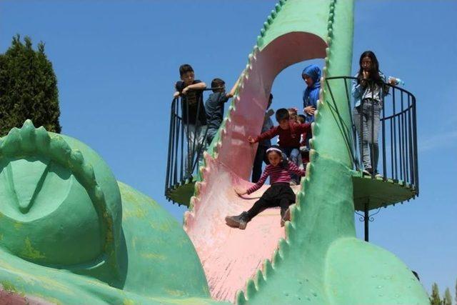 İhh Yetim &Ccedil;ocuklarla Sazova Gezisi Ger&ccedil;ekleştirdi 1