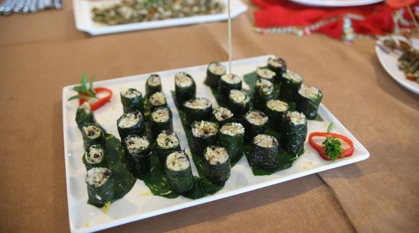 Japonların Suşisi&rsquo;ne Giresun&rsquo;un Balıklı &Ccedil;iğ Pancar Sarması Rakip Oldu