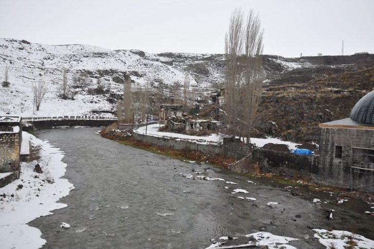 Kars’ta Zemheri Ayında Bahar Yaşanıyor G3