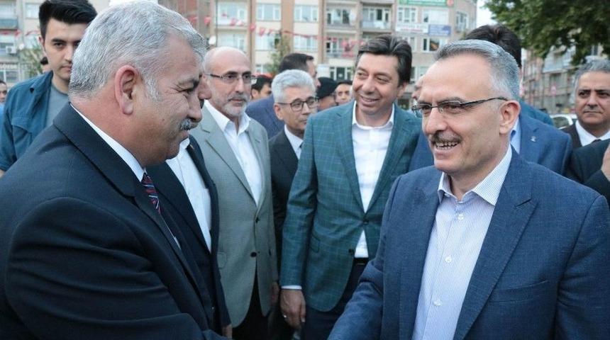 Maliye Bakanı Naci Ağbal: "&ouml;zel Sekt&ouml;r&uuml;n &Ouml;n&uuml;n&uuml; A&ccedil;acak Teşvik Ve D&uuml;zenleme Yaptık"