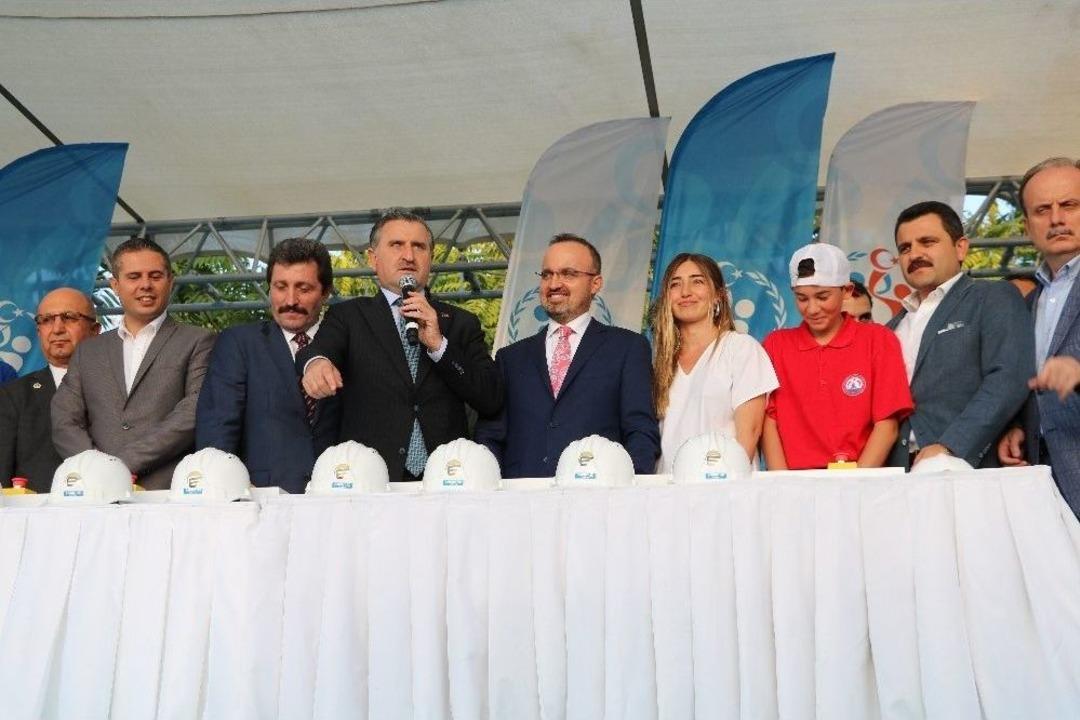 &Ccedil;anakkale&rsquo;de Gen&ccedil;lik Ve Sporcu Kamp Eğitim Merkezi Temeli T&ouml;renle Atıldı