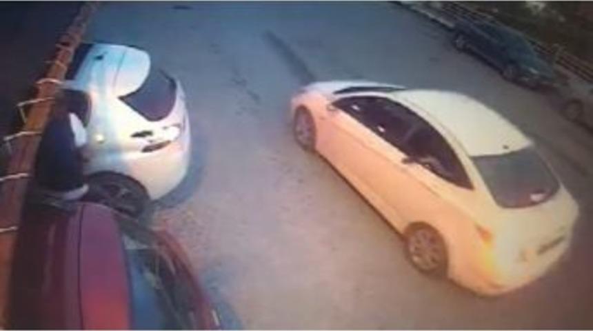 Side Belediyesi Eski Başkanı&rsquo;na Silahlı Saldırı Kamerada