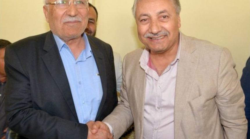 Pınarbaşı, Se&ccedil;imi Kazanan Birecik Tso Başkanını Kutladı