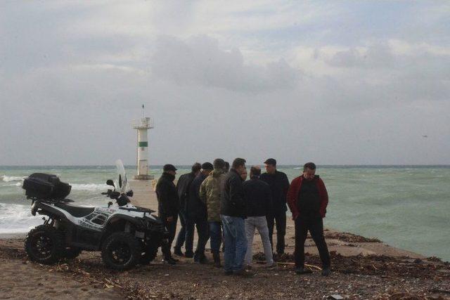 Manavgat&rsquo;ta Alabora Olan Teknede Kaybolan Vatandaşı Arama &Ccedil;alışmaları S&uuml;r&uuml;yor 2