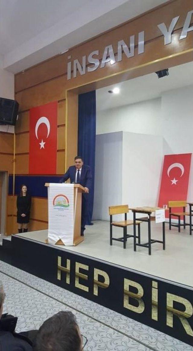 Pazaryeri’nde Tarıma Dayalı Organize Hayvancılık Bölgesi Toplantısı Yapıldı