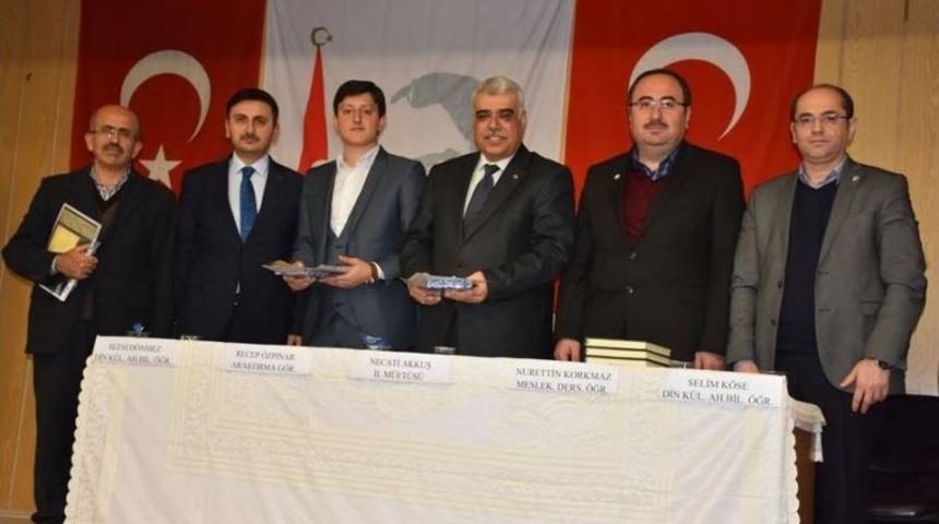 İmam Hatip Liseleri Arası Hafızlık Ve Ezan Yarışması G&ouml;lpazarı&rsquo;nda Yapıldı