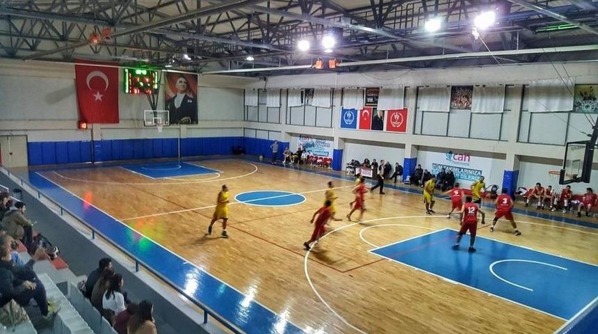 Biga Gelişim Gen&ccedil;lik Ve Spor Kul&uuml;b&uuml; Rakibini Yendi
