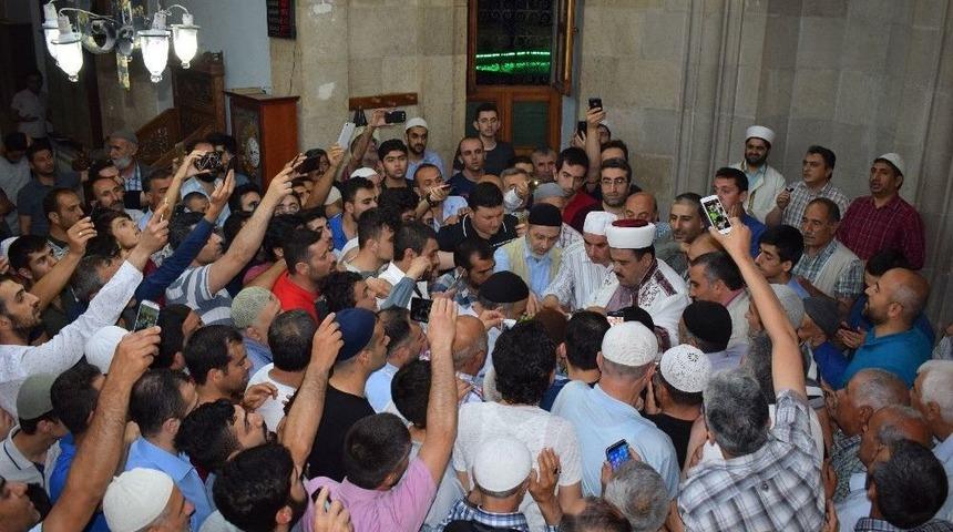 Malatya&rsquo;da Sakal-ı Şerif İzdihamı